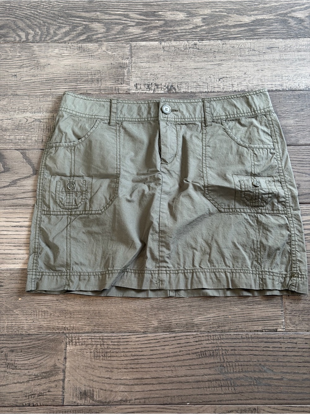 Caslon Olive Utility Skort with Front Pockets